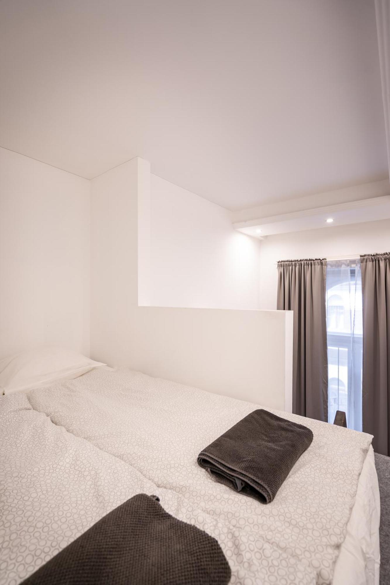 Grand Avenue Apartmán